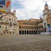 Hotels in Modena