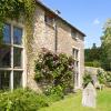 Cottages in Ampney Crucis