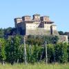 Hotels with Parking in Arola Di Langhirano