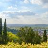 Hotels with Parking in Colognola ai Colli