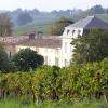 Hotels with Parking in Fronsac
