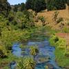 Hotels with Jacuzzis in Tirau