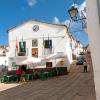 Cottages in Castaño de Robledo