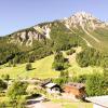 Hotels with Parking in Forni di Sopra