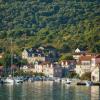 Hotels with Parking in Zlarin