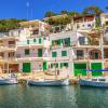 Hotels with Parking in Cala Figuera
