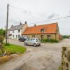 Cottages in Sneaton