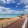 Hotels with Parking in St. Leonards