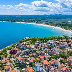 Primorsko 17 all-inclusive stays