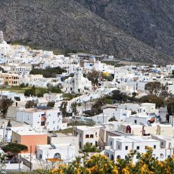 Emporio Santorini 3 beach rentals