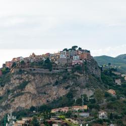 Castel Mola 6 gistingar