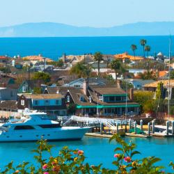 Newport Beach 273 holiday homes