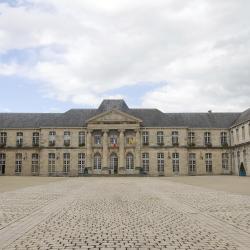 Commercy 3 pet-friendly hotels