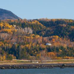 Saint-Joseph-de-la-Rive 3 cabins