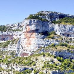 Villes-sur-Auzon 18 holiday homes