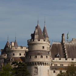 Pierrefonds 11 hotelov