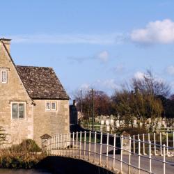 Fairford 11 hotel