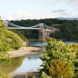 Menai Bridge 82 hotelů s parkováním