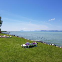 Balatonőszöd 12 dovolenkových prenájmov na pláži