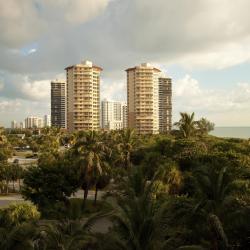 Riviera Beach 8 family hotels