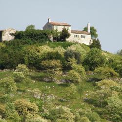 Villa Opicina 11 accommodations