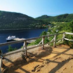 Sainte-Rose-du-Nord 10 hotels