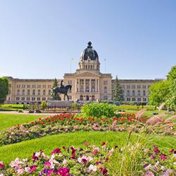 Regina 6 holiday rentals