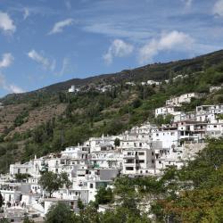 Capileira 27 hotels with parking