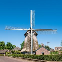 Laren 7 holiday rentals
