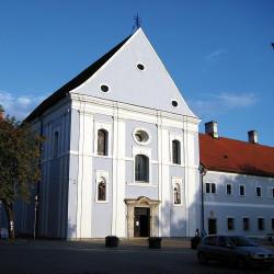 Slavonski Brod 119 hotel dengan parking
