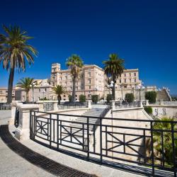 Cagliari 1691 hotelů