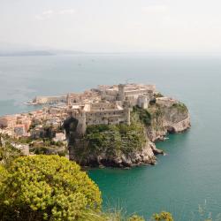 Gaeta 55 guest houses