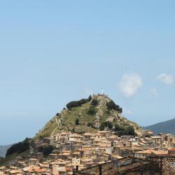 Mistretta 7 holiday rentals
