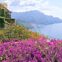Ravello 165 hotels with parking