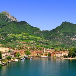 Riva del Garda 8 guest houses
