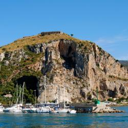 Terracina 13 guest houses