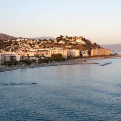 Almuñécar 3 serviced apartments