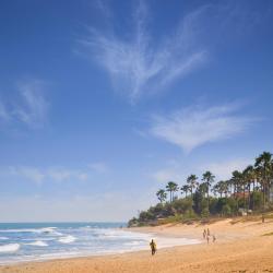 Fajara 4 hotels with parking