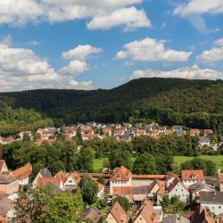 Pappenheim 5 holiday rentals