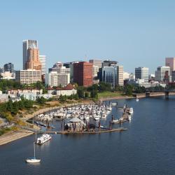 McMinnville 3 3-star hotels