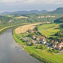 Kurort Rathen 9 holiday rentals