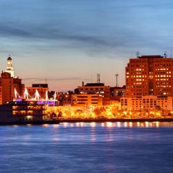 Moline 17 hotels