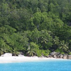 Silhouette Island 3 hotely s jacuzzi