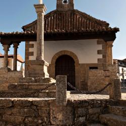 Candelario 4 country houses