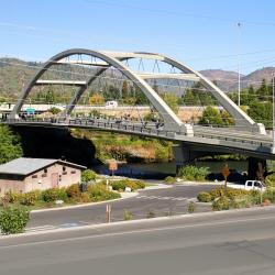 Rogue River 3 hotely