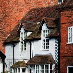 Reigate 3 vacation homes