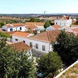Alvito 4 hotels with parking