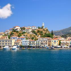 Poros 43 beach hotels