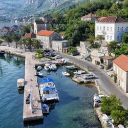 Muo 5 holiday rentals