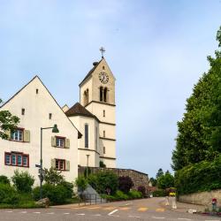 Oberwil 3 hotely s parkováním